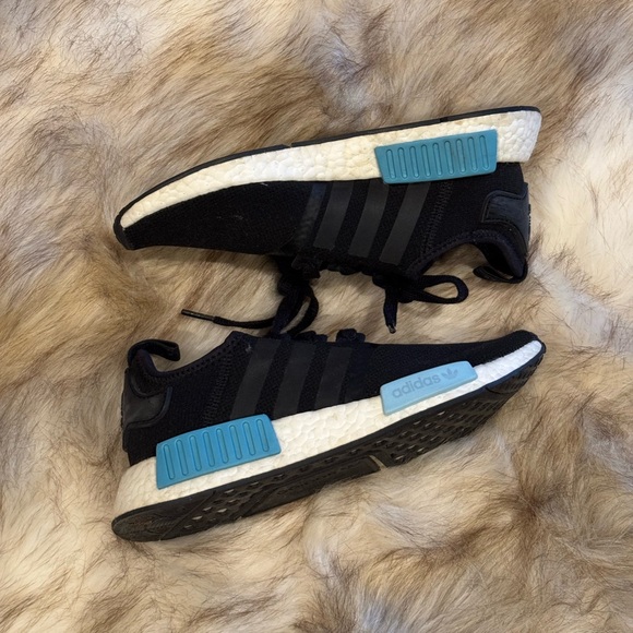NMD R1 Icey Blue - Picture 8 of 10